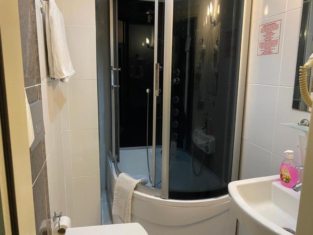 Gloria Tibi Hotel Samsun Bagian luar foto